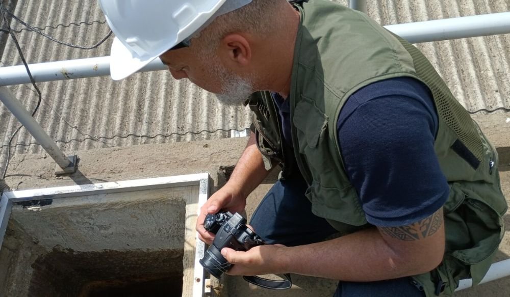 Registro fotográfico em reservatório na cobertura